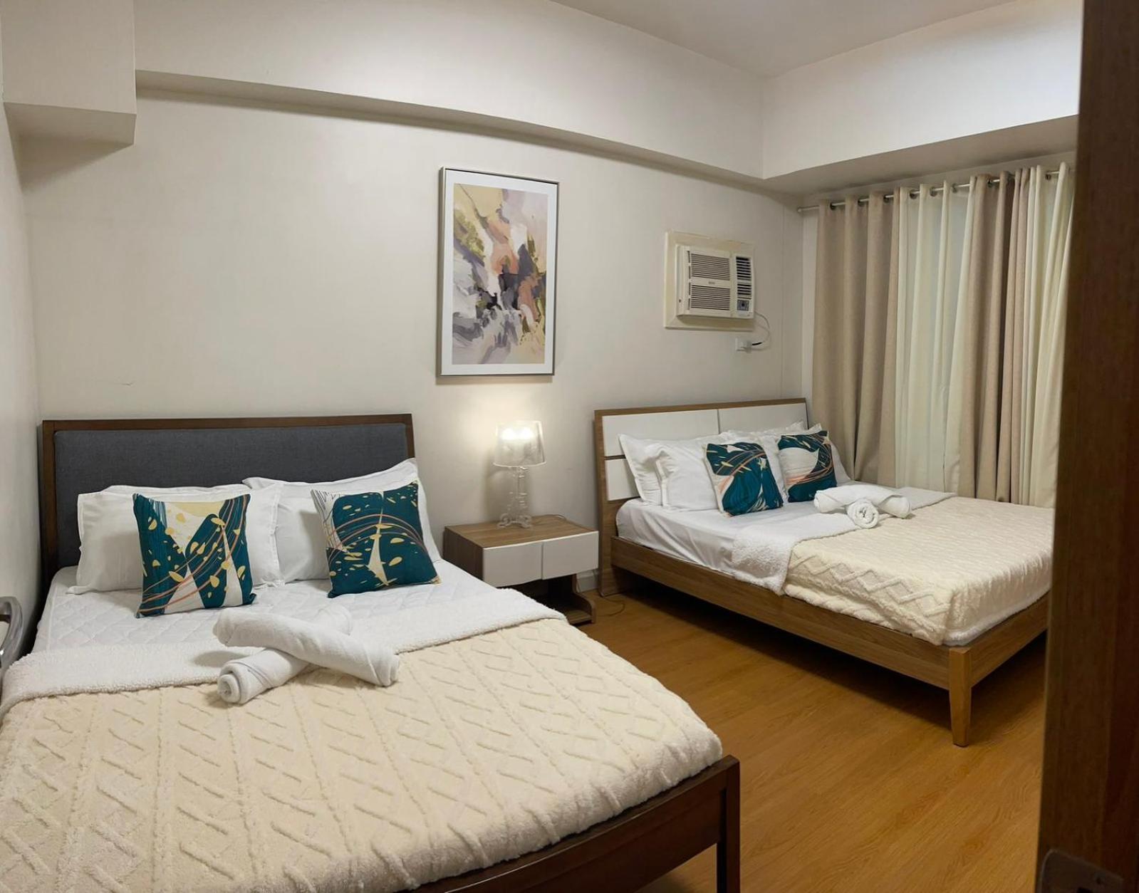 8 Adriatico Staycation Manila Zimmer foto